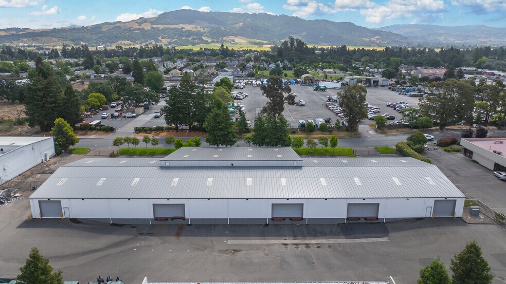More Photos Of 3281 Dutton Ave, Santa Rosa Distribution For Sale