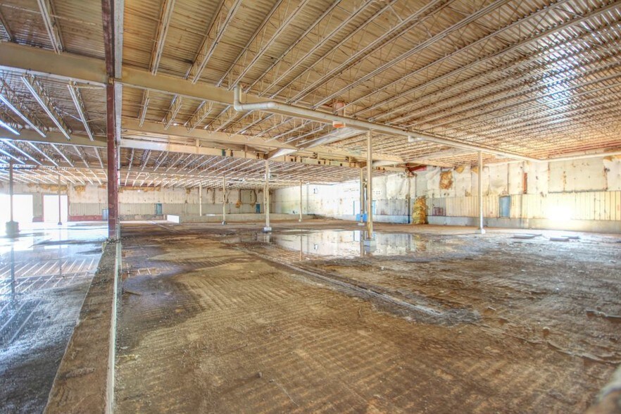More Photos Of 2475 E US Highway 36, Newman Warehouse For Sale