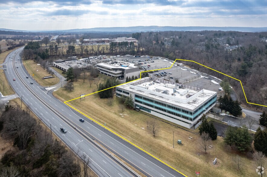 More Photos Of 1467 Rt 31 S, Annandale Office For Sale