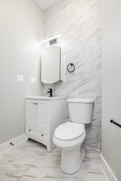 More Photos Of 3039 W 19th St, Chicago Apartments For Sale