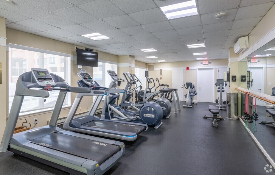 More Photos Of 10 Rogers St, Cambridge Apartments For Sale