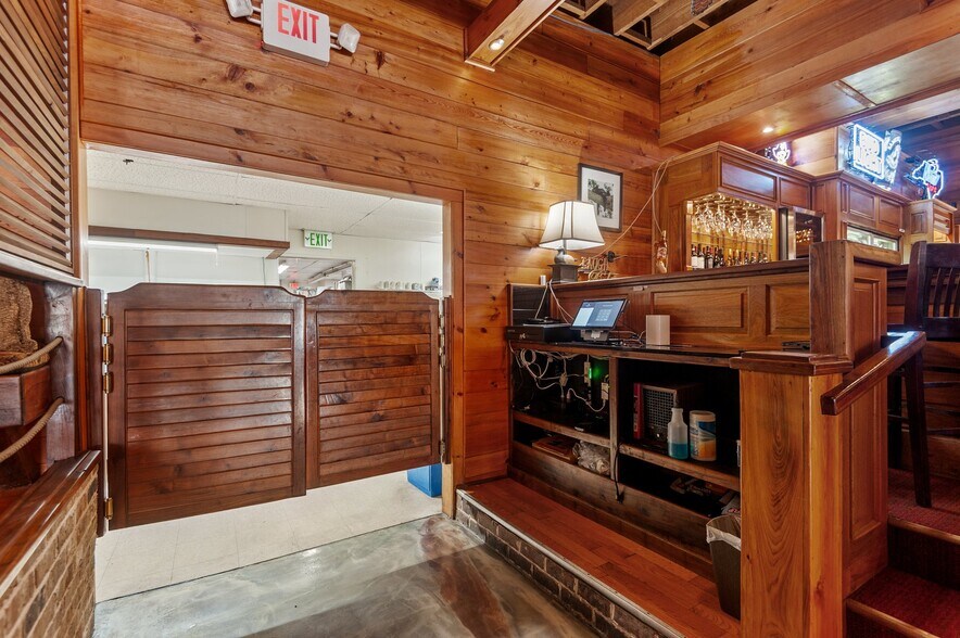 More Photos Of 226 Pamlico St, Belhaven Restaurant For Sale