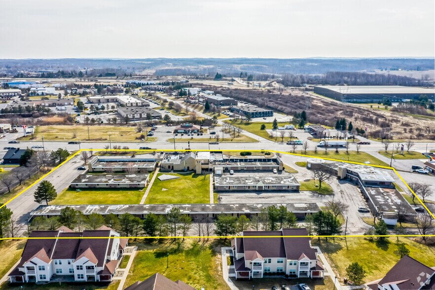 More Photos Of 4853 W Henrietta Rd, Henrietta Hotel For Sale