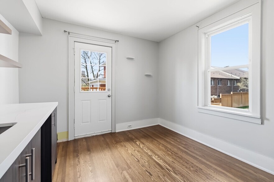 More Photos Of 250 Plains Rd W, Burlington Multifamily For Sale