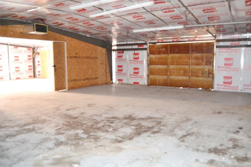 More Photos Of 6603 Industrial Ave, Port Richey Warehouse For Lease