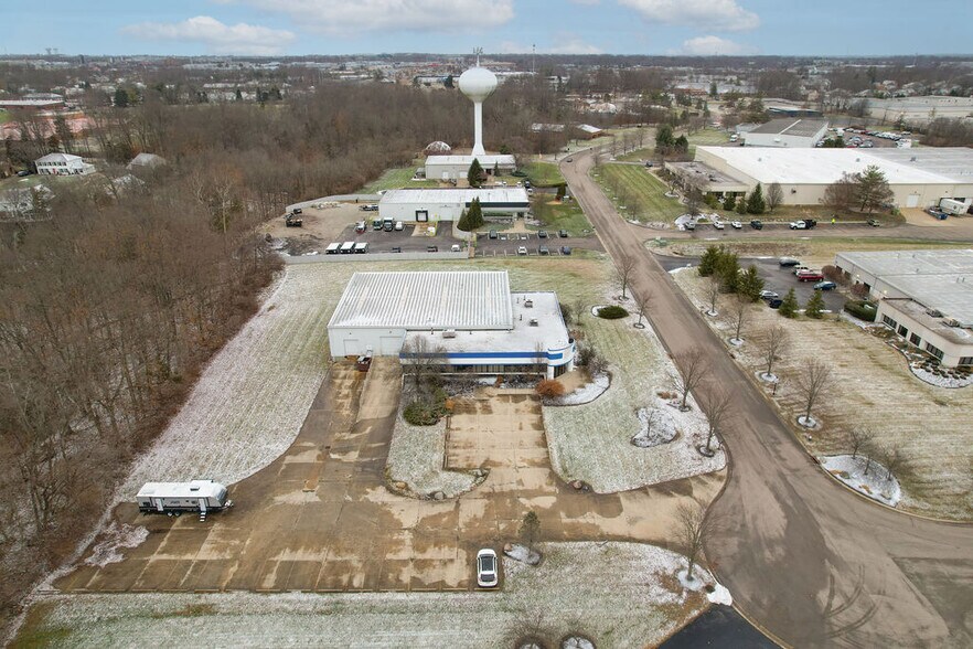More Photos Of 143 Commerce Blvd, Loveland Warehouse For Sale