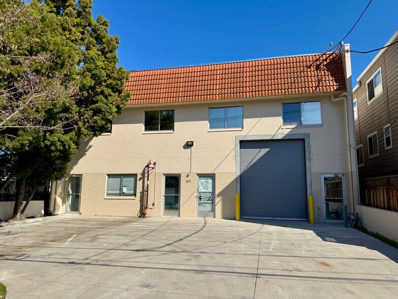Primary Photo Of 305 Old County Rd, San Carlos Warehouse For Lease