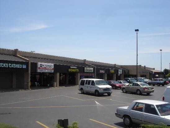 Primary Photo Of 3010-3050 S National, Springfield Storefront For Lease