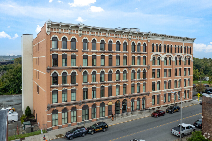 Primary Photo Of 545-547 River St, Troy Office For Lease