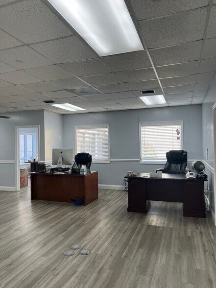 More Photos Of 971 Virginia Ave, Palm Harbor Medical For Lease