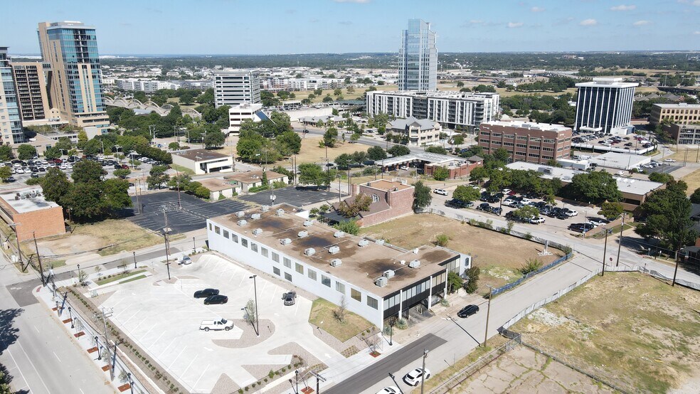 More Photos Of 910 Collier St, Fort Worth Loft Creative Space For Lease