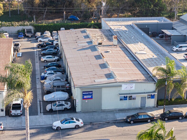 More Photos Of 8740 Park St, Bellflower Warehouse For Sale