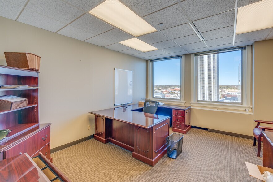 Photo of 10th Floor Ste 1000