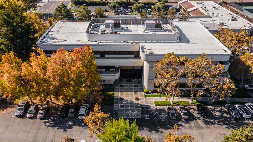 Primary Photo Of 3235 Kifer Rd, Santa Clara Office For Lease