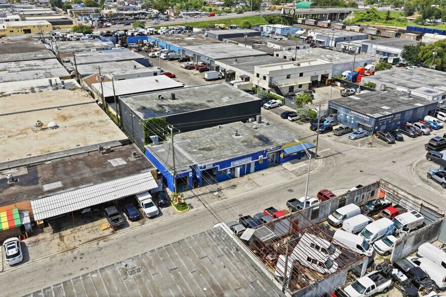 More Photos Of 1081 E 47th St, Hialeah Service Station For Sale