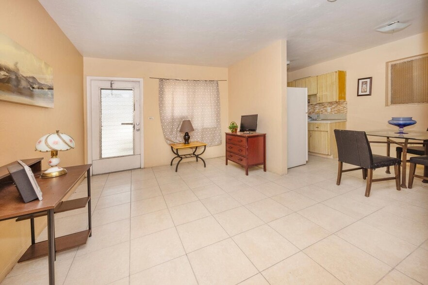 More Photos Of 1915 NW 28th St, Miami Apartments For Sale