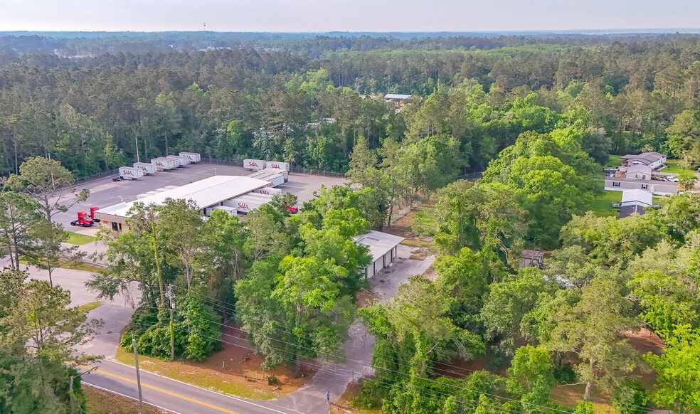 More Photos Of 4863 Gum Rd, Tallahassee Warehouse For Lease