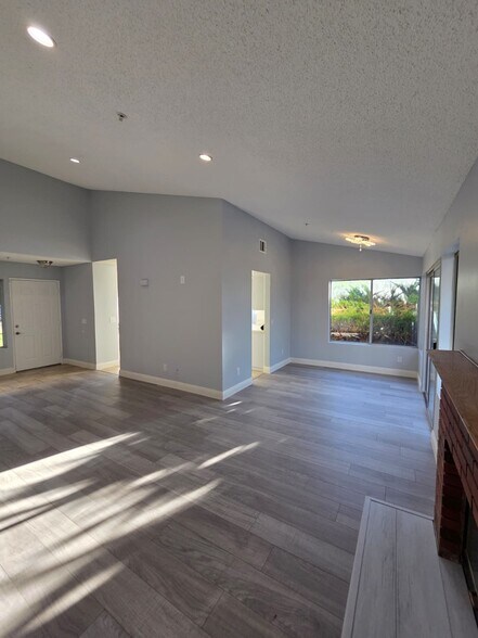 More Photos Of 3833 E Avenue R12, Palmdale Healthcare For Sale