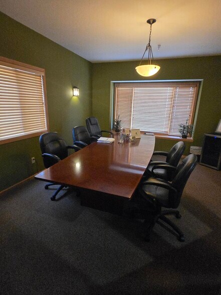 More Photos Of 3169 Fernbrook Ln N, Plymouth Office For Sale