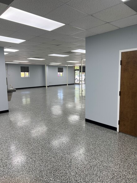 More Photos Of 8059 Stage Hills Blvd, Bartlett Office For Lease