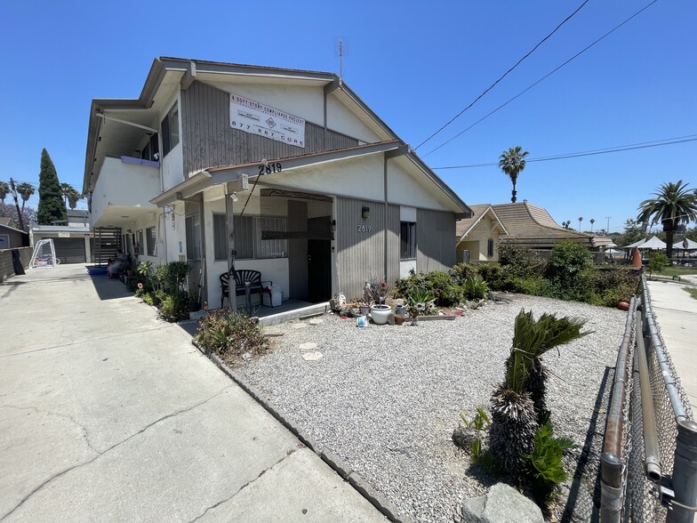 Primary Photo Of 2819 E 3rd St, Los Angeles Apartments For Sale