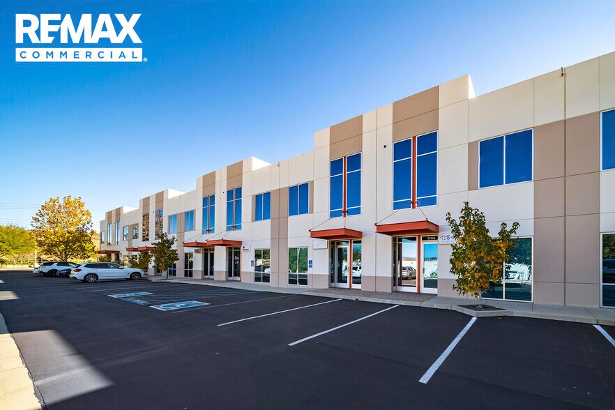 Primary Photo Of 26340-26354 Ruether Ave, Santa Clarita Unknown For Lease