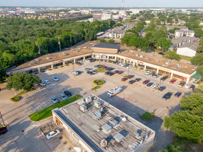 Primary Photo Of 8604-8686 N Hwy 6, Houston Unknown For Lease