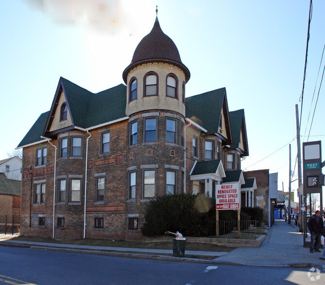 More Photos Of 321-323 Port Richmond Ave, Staten Island Office Residential For Sale