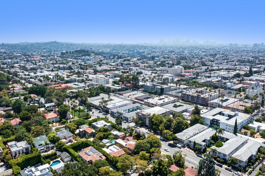 More Photos Of 5352 Franklin Ave, Los Angeles Land For Sale