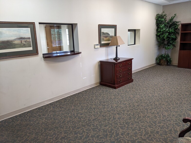 More Photos Of 7920 Macon Hwy, Watkinsville Distribution For Lease