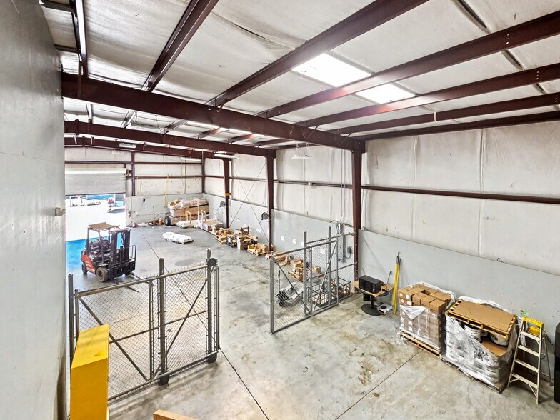 More Photos Of 155 Liberty Rd, Villa Rica Warehouse For Lease