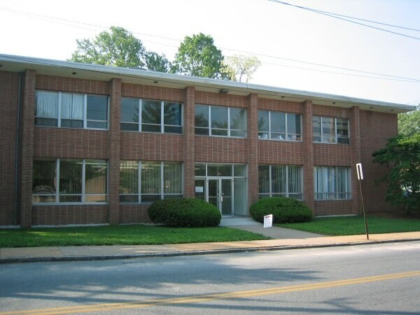 More Photos Of 1806 N Van Buren St, Wilmington Medical For Sale