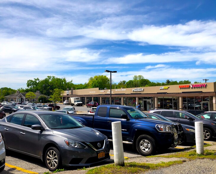 More Photos Of 3665 Lee Rd, Jefferson Valley Storefront For Lease