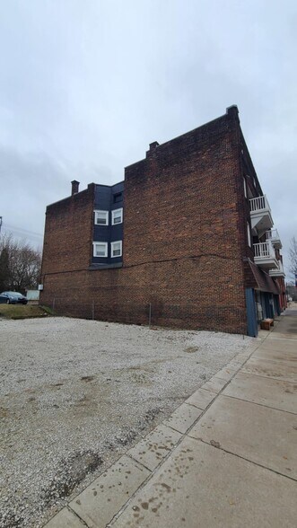 More Photos Of 55-57 E Main St, Alliance Apartments For Sale