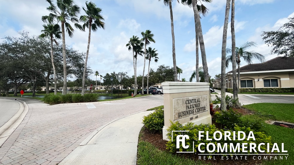 More Photos Of 563-617 SE Central Pky, Stuart Unknown For Lease