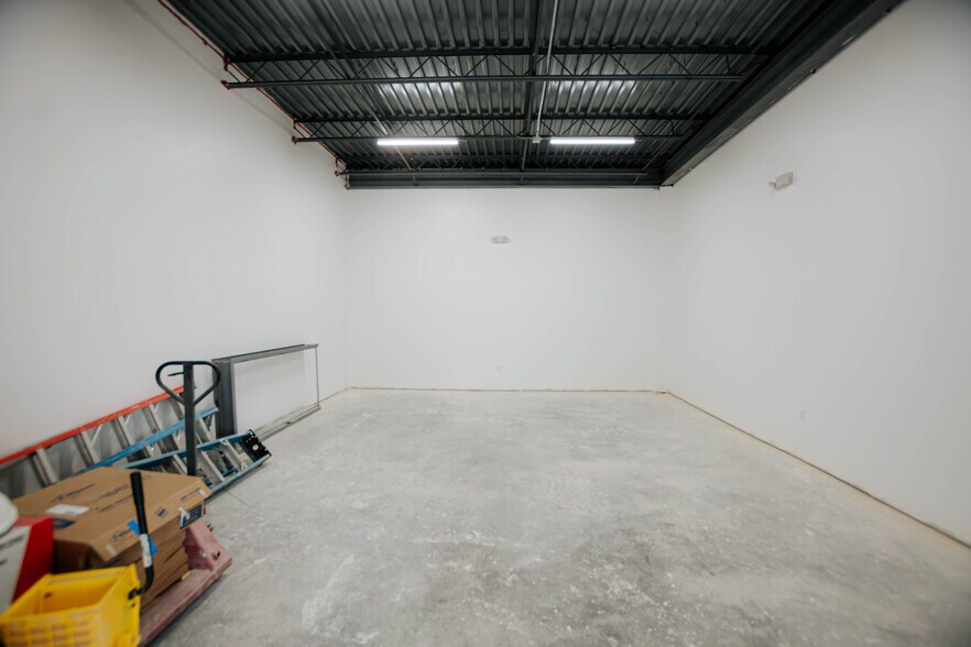 More Photos Of 160 Alto Mesa dr, El Paso Healthcare For Lease