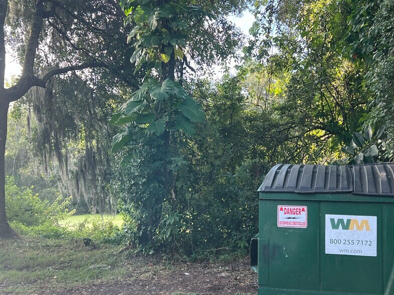 More Photos Of 8601 E Sligh Ave, Tampa Multifamily For Sale