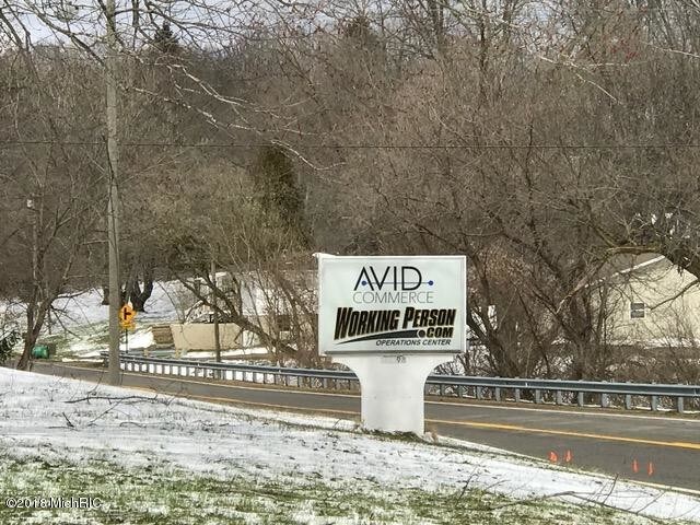 More Photos Of 15198 N Main St, Buchanan Office For Sale