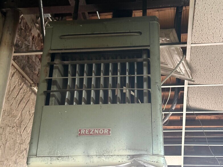 More Photos Of 114 W Main St, Canton Office For Sale