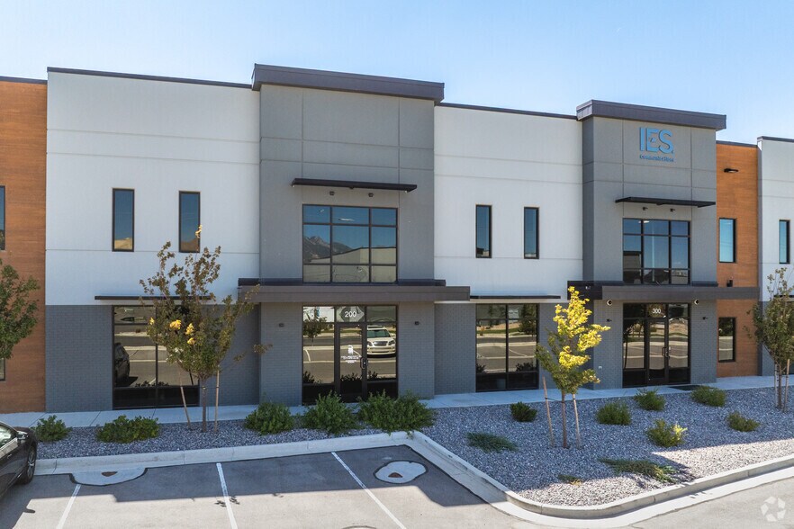 More Photos Of 16361 S Bringhurst Blvd, Bluffdale Unknown For Lease