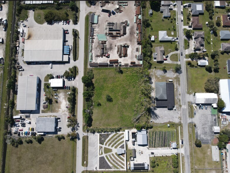 Primary Photo Of 2140 Flint Dr, Fort Myers Land For Sale