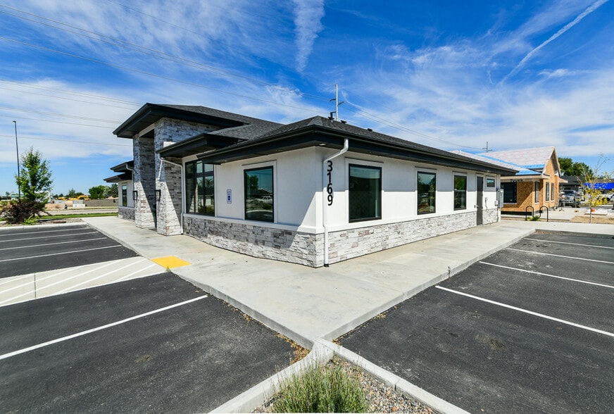 More Photos Of 3169 W Belltower Dr, Meridian Office For Sale