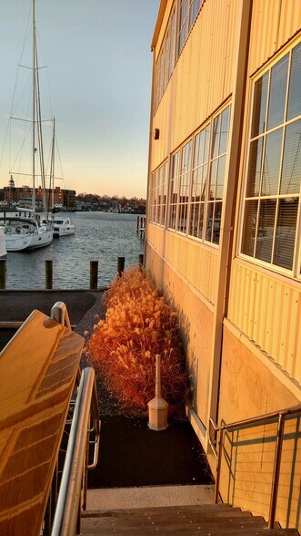 More Photos Of 222 Severn Ave, Annapolis Unknown For Lease