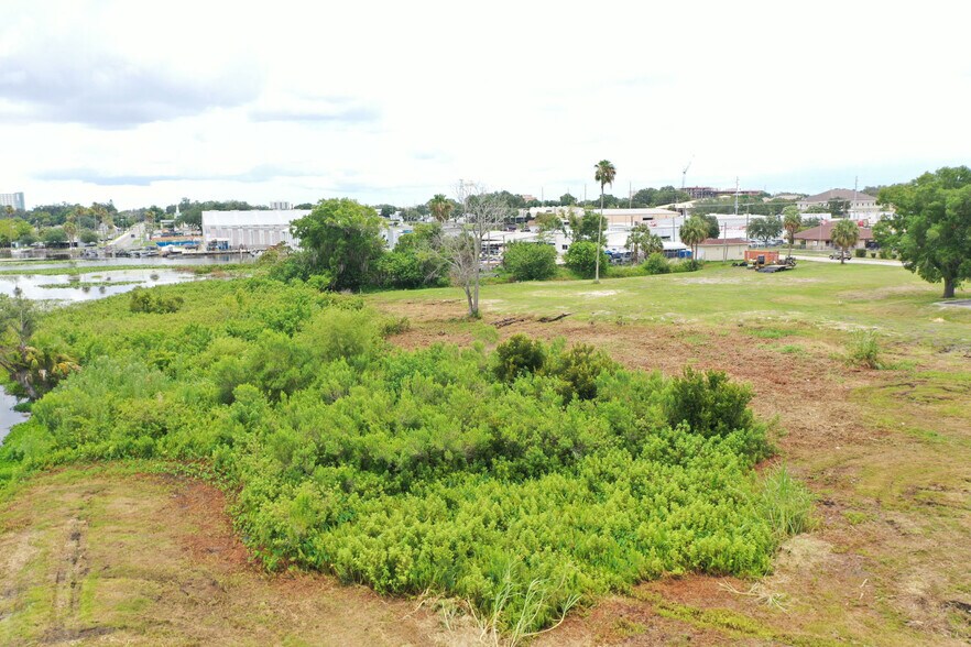 More Photos Of 6th St SW, Winter Haven Land For Sale