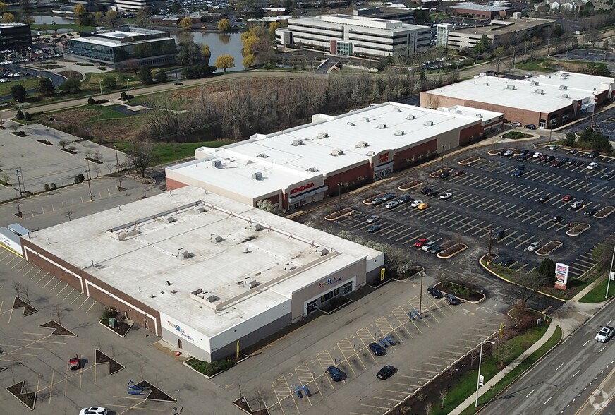 More Photos Of 1025-1255 E Golf Rd, Schaumburg Unknown For Lease