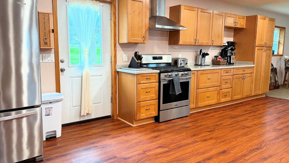 More Photos Of 3884 S Gillette Dr, Wisconsin Dells Lodge Meeting Hall For Sale