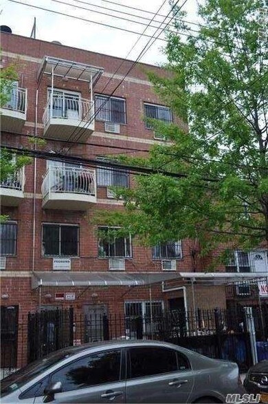 More Photos Of 10018 40th Rd, Corona Apartments For Sale