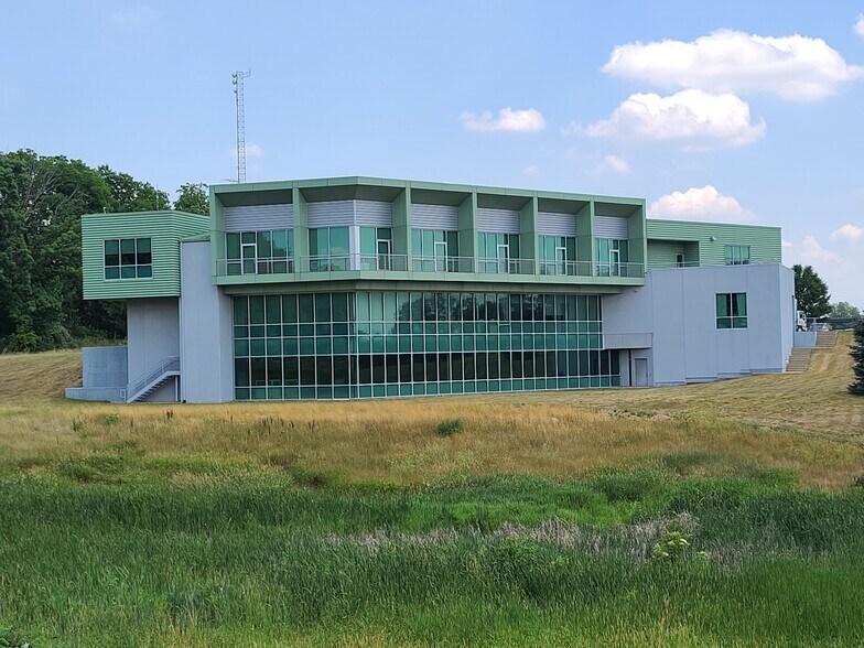 More Photos Of 330 Intertech Pky, Angola Office For Lease