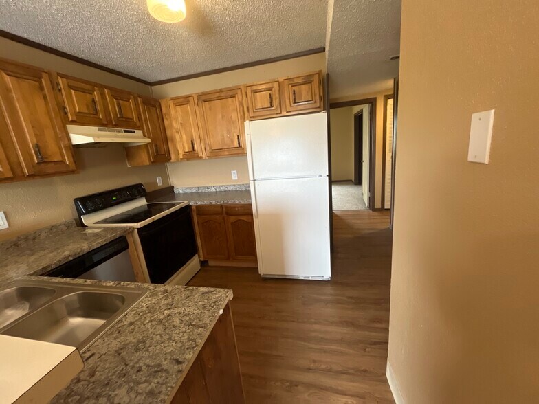 More Photos Of 1184 Mazatlan Cir, Colorado Springs Apartments For Sale