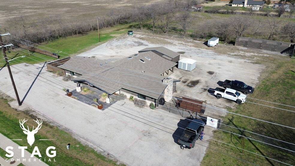 More Photos Of 4000 W University Dr, Denton Storefront Retail Office For Sale